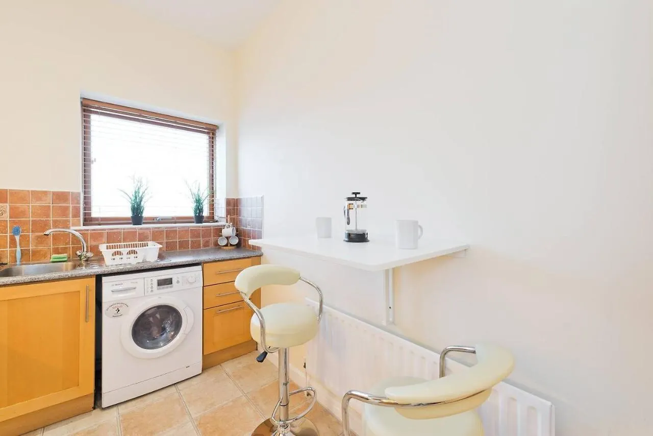Stunning 3-Bed Apartment In Dublin 1 0*,